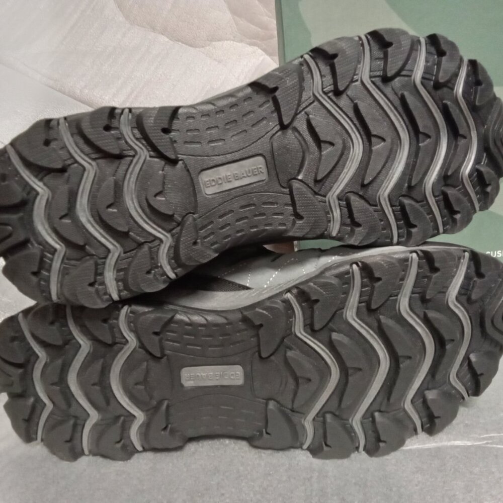 Men's Eddie Bauer hiking boots - Picture 3 of 4